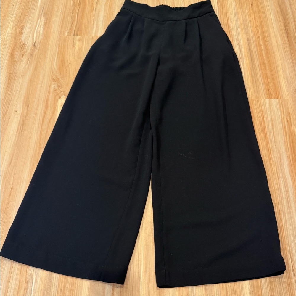 Elegant Black Wide-Leg Pants